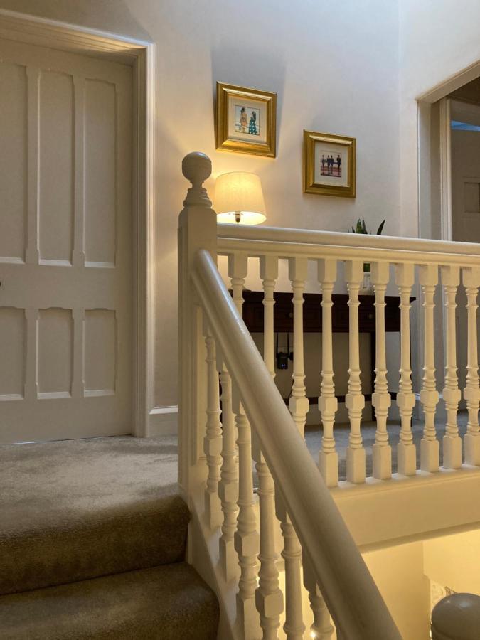The Old Lodge Guest House ลินคอล์น ภายนอก รูปภาพ