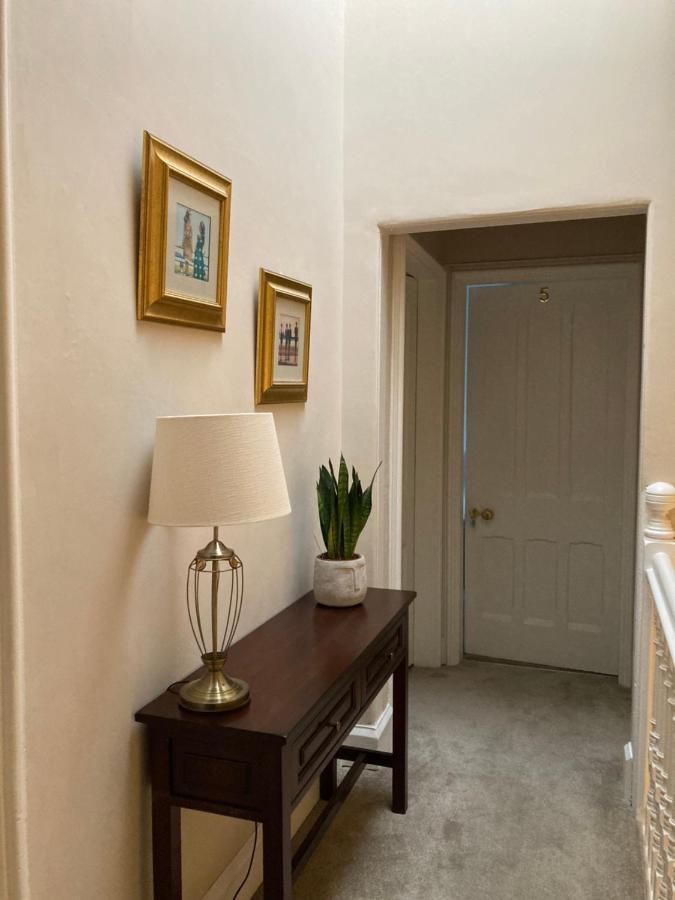The Old Lodge Guest House ลินคอล์น ภายนอก รูปภาพ
